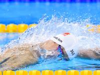 F1赛车赛场焦点！韩国队对阵意大利队，关键一战，双方鏖战至最后一刻