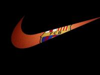 温网半决赛对决在即！巴黎圣日耳曼演练定位球，金州勇士密集防守应对